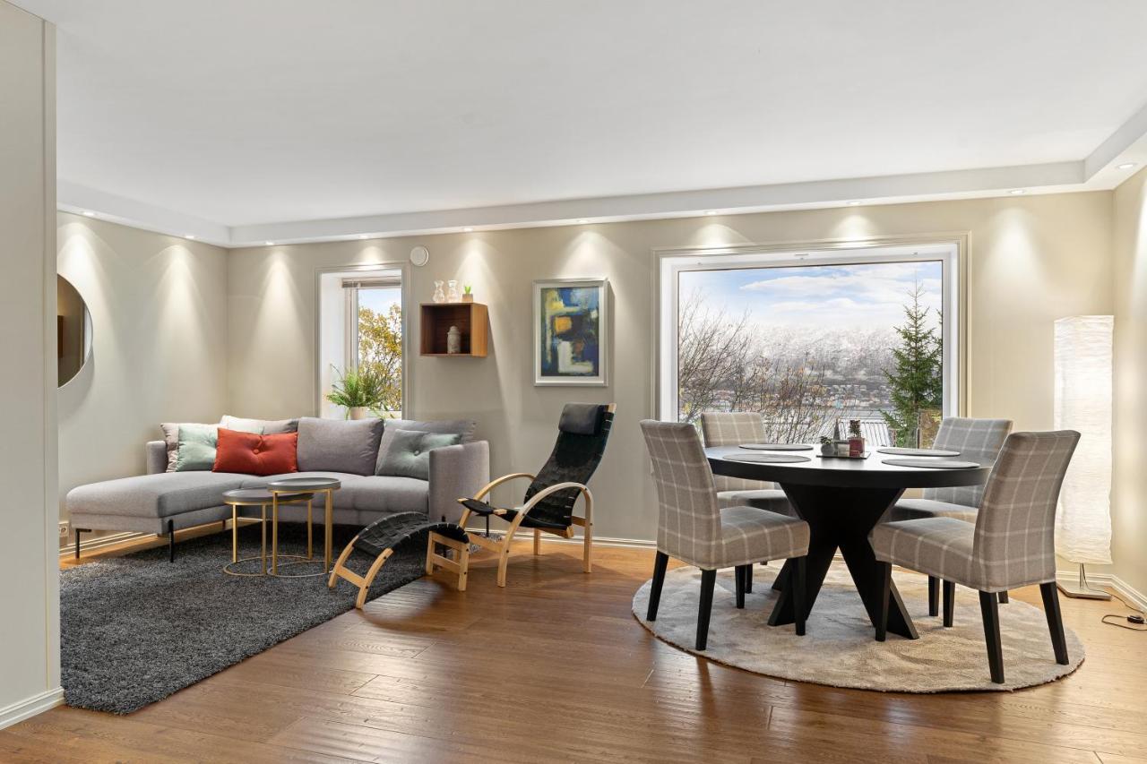 Apartment Cozy Elegant 2bedroom W/parking And View *